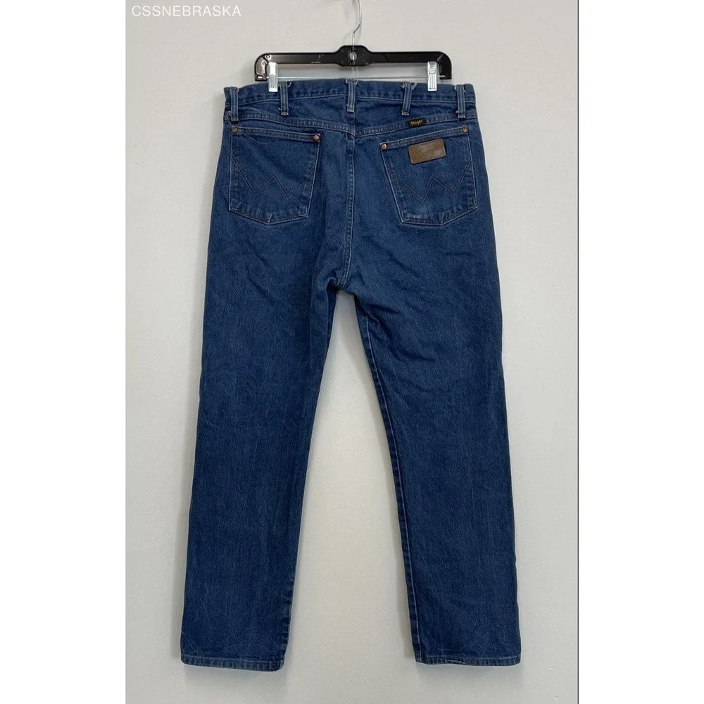 Wrangler Blue 13MWZ Cowboy Cut‎ men's jeans in 100% cotton denim - Size 38x32
